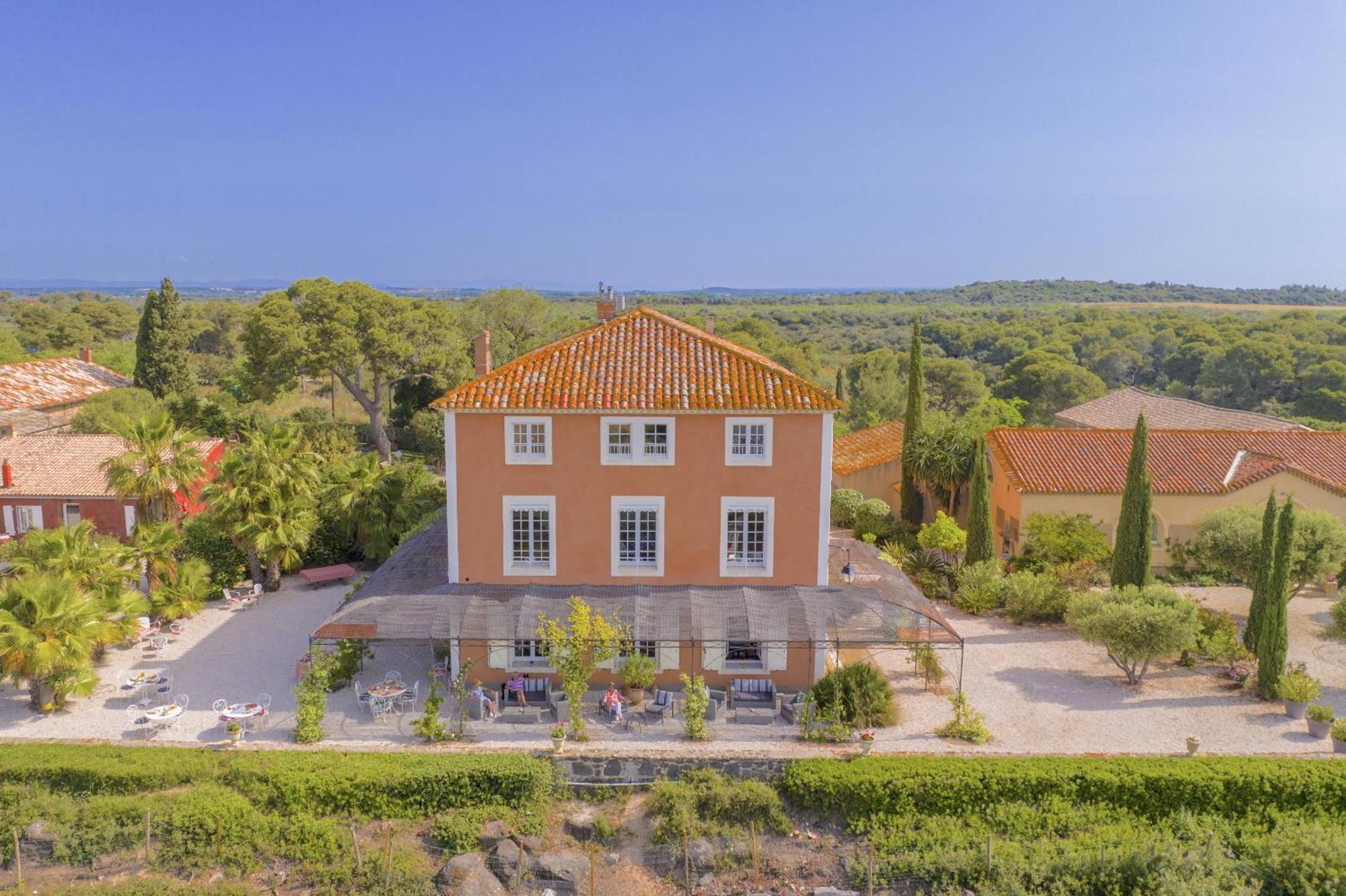 Domaine De Roque Haute Portiragnes Buitenkant foto